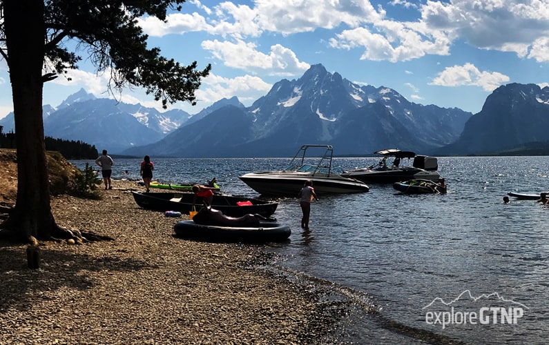 Colter Bay Picnic Area overlooking Jackson Lake with Mt. Moran in background