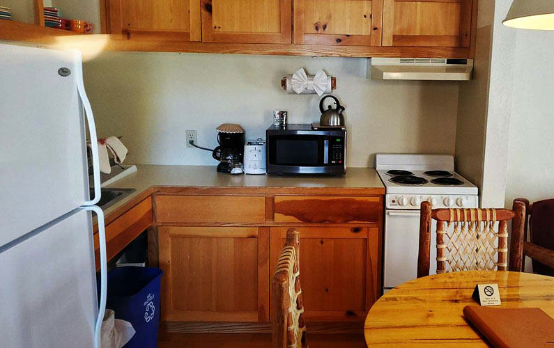 Grand Teton Dornans Cabins with a Full Kitchen